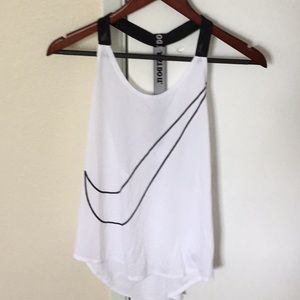 Nike small tank